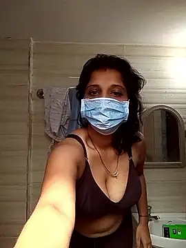 Love Foreverr12 online show from November 17, 2025, 7:25 am