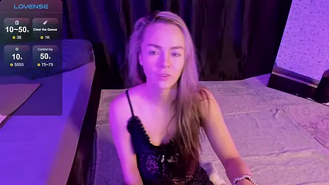 Snapshot of Little_Rockk chatting on October 25, 2025, 4:31 am Little Rockk online show from October 25, 2025, 4:31 am