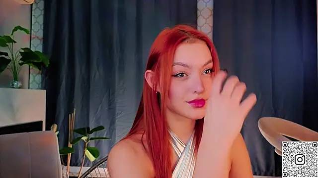 Snapshot of GildedKitten chatting on November 11, 2025, 6:41 pm GildedKitten online show from November 11, 2025, 6:41 pm