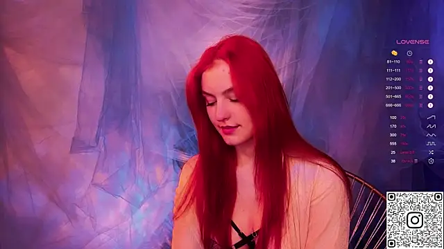 Snapshot of GildedKitten chatting on November 28, 2025, 6:10 pm GildedKitten online show from November 28, 2025, 6:10 pm