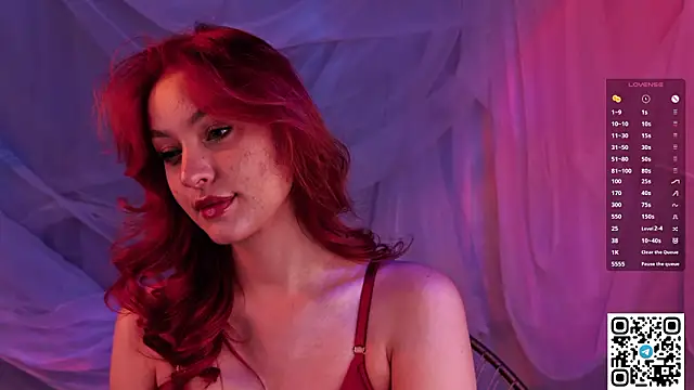 GildedKitten online show from February 14, 2026, 8:27 pm