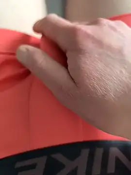 luckylover2024 online show from December 21, 2025, 11:28 am