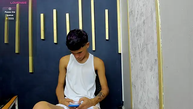 Snapshot of Just_D4v7 chatting on September 29, 2025, 7:08 pm Just D4v7 online show from September 29, 2025, 7:08 pm