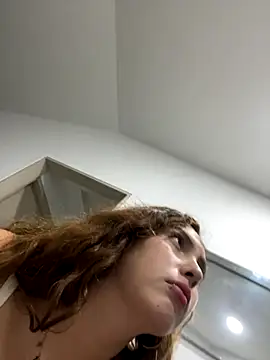 Snapshot of Samantha_2190 chatting on November 29, 2025, 4:26 am Samantha 2190 online show from November 29, 2025, 4:26 am