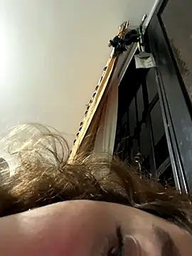 Snapshot of Samantha_2190 chatting on December 16, 2025, 4:17 am Samantha 2190 online show from December 16, 2025, 4:17 am