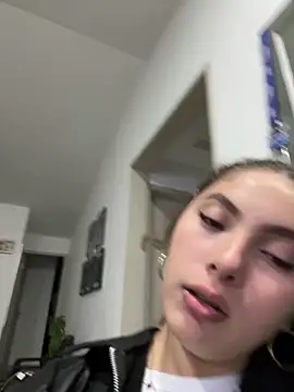 Snapshot of Samantha_2190 chatting on December 19, 2025, 5:36 am Samantha 2190 online show from December 19, 2025, 5:36 am