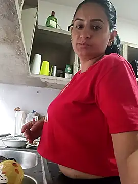 Titiss8921 online show from December 22, 2025, 7:11 pm