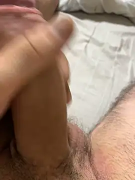 Snapshot of VisagedLeveling chatting on December 15, 2025, 10:36 pm VisagedLeveling online show from December 15, 2025, 10:36 pm