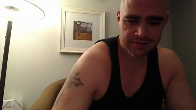 Snapshot of Dallasbest214 chatting on September 9, 2025, 1:43 pm Dallasbest214 online show from September 9, 2025, 1:43 pm
