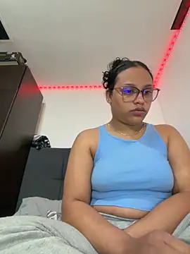 Snapshot of angels_evil chatting on November 23, 2025, 6:46 am angels evil online show from November 23, 2025, 6:46 am