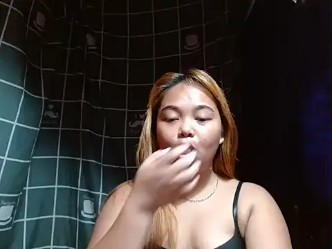 Snapshot of Hajaima chatting on November 28, 2025, 9:12 am Hajaima online show from November 28, 2025, 9:12 am