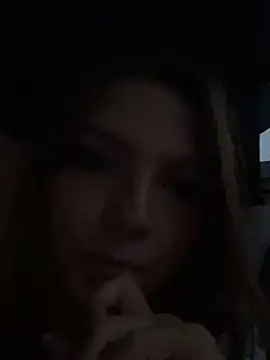 Snapshot of SkarlettMuse chatting on May 25, 2026, 6:14 pm SkarlettMuse online show from May 25, 2026, 6:14 pm