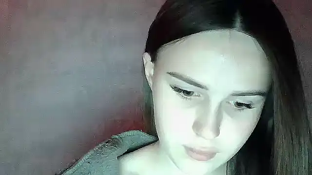 Snapshot of SweetLoraa chatting on April 30, 2026, 5:19 pm SweetLoraa online show from April 30, 2026, 5:19 pm