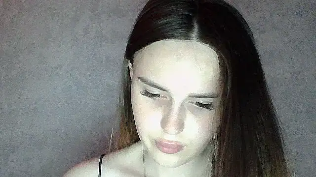 Snapshot of SweetLoraa chatting on May 28, 2026, 3:04 am SweetLoraa online show from May 28, 2026, 3:04 am