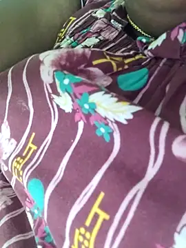 Snapshot of Tamilreethu chatting on October 14, 2025, 5:36 pm Tamilreethu online show from October 14, 2025, 5:36 pm