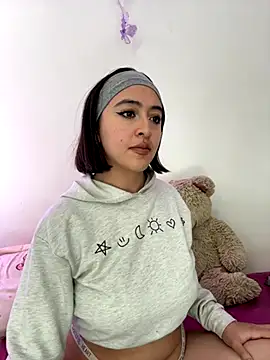 Snapshot of Sweet_Agata1 chatting on December 5, 2025, 2:25 pm Sweet Agata1 online show from December 5, 2025, 2:25 pm