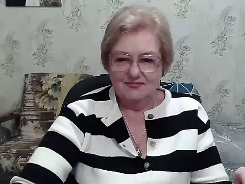 Renata62011 online show from January 5, 2026, 5:27 pm