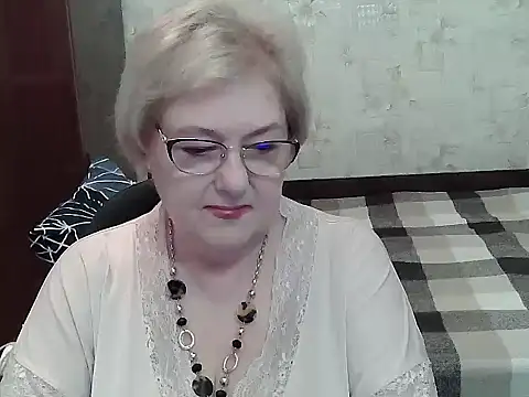 Snapshot of Renata62011 chatting on June 30, 2026, 4:57 am Renata62011 online show from June 30, 2026, 4:57 am