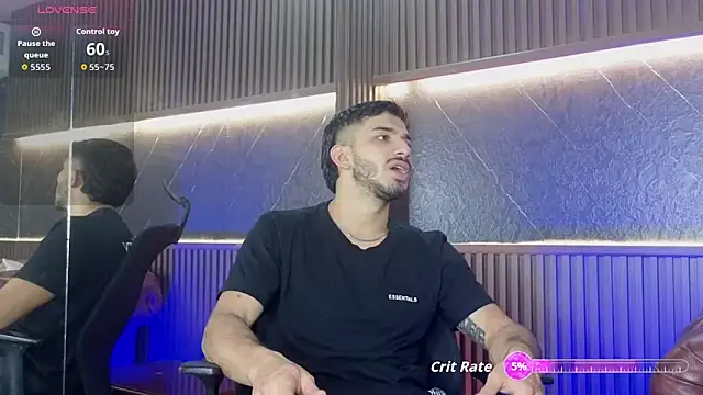 ArturoCardona  online show from February 19, 2026, 8:49 pm