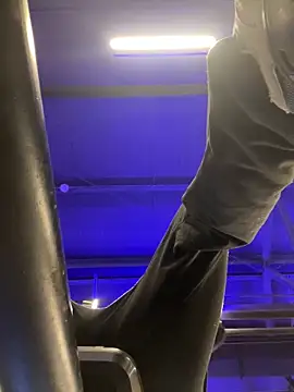 ArturoCardona  online show from March 3, 2026, 11:10 pm