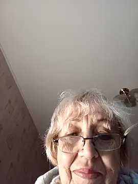 Snapshot of Anatolia5961 chatting on October 31, 2025, 4:24 am Anatolia5961 online show from October 31, 2025, 4:24 am