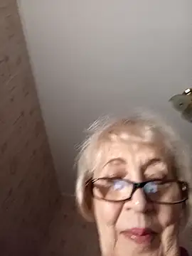 Snapshot of Anatolia5961 chatting on November 4, 2025, 4:00 am Anatolia5961 online show from November 4, 2025, 4:00 am