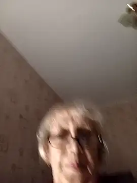 Snapshot of Anatolia5961 chatting on November 4, 2025, 4:06 pm Anatolia5961 online show from November 4, 2025, 4:06 pm