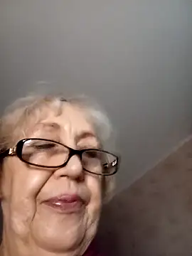 Snapshot of Anatolia5961 chatting on November 10, 2025, 4:33 am Anatolia5961 online show from November 10, 2025, 4:33 am