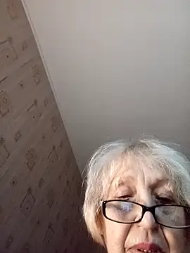 Snapshot of Anatolia5961 chatting on November 19, 2025, 5:18 am Anatolia5961 online show from November 19, 2025, 5:18 am