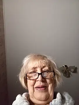 Snapshot of Anatolia5961 chatting on November 29, 2025, 2:36 am Anatolia5961 online show from November 29, 2025, 2:36 am