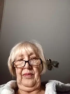 Snapshot of Anatolia5961 chatting on December 2, 2025, 4:57 pm Anatolia5961 online show from December 2, 2025, 4:57 pm