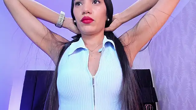 kaylaadams7 online show from November 14, 2025, 11:31 am