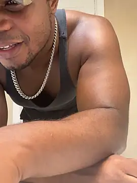 Snapshot of KeYBuMp323 chatting on September 10, 2025, 2:17 pm KeYBuMp323 online show from September 10, 2025, 2:17 pm