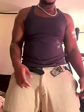 Snapshot of KeYBuMp323 chatting on November 11, 2025, 5:02 pm KeYBuMp323 online show from November 11, 2025, 5:02 pm