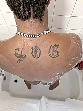 Snapshot of KeYBuMp323 chatting on November 19, 2025, 3:06 am KeYBuMp323 online show from November 19, 2025, 3:06 am