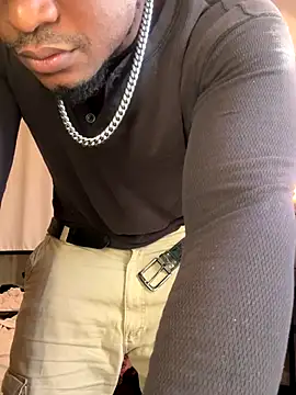 Snapshot of KeYBuMp323 chatting on November 29, 2025, 3:26 pm KeYBuMp323 online show from November 29, 2025, 3:26 pm