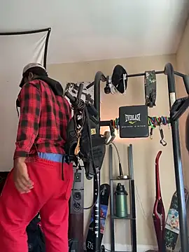 Snapshot of KeYBuMp323 chatting on December 3, 2025, 3:32 pm KeYBuMp323 online show from December 3, 2025, 3:32 pm