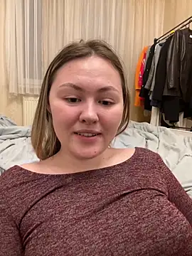 Snapshot of SunshineEmma chatting on February 7, 2026, 10:24 pm SunshineEmma online show from February 7, 2026, 10:24 pm