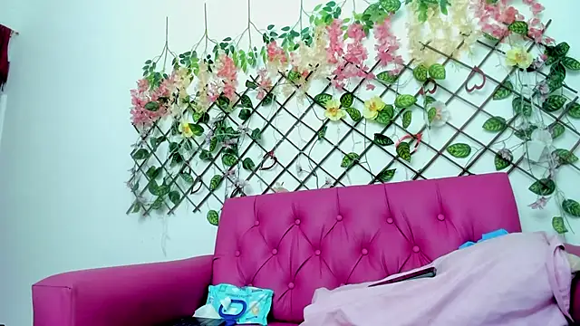 Snapshot of cris_dulce chatting on March 31, 2026, 2:57 am cris dulce online show from March 31, 2026, 2:57 am