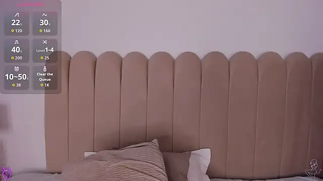 Jasmin hamdan online show from December 22, 2025, 7:55 pm