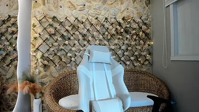 VenusBlazer online show from December 17, 2025, 12:22 pm