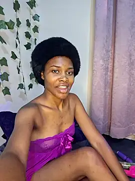 Snapshot of FionaKeith10103 chatting on July 12, 2026, 12:18 pm FionaKeith10103 online show from July 12, 2026, 12:18 pm