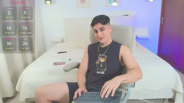 Thiago winteer online show from September 12, 2025, 4:34 am