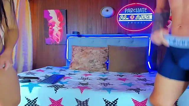 dereck and julie online show from September 28, 2025, 8:14 pm