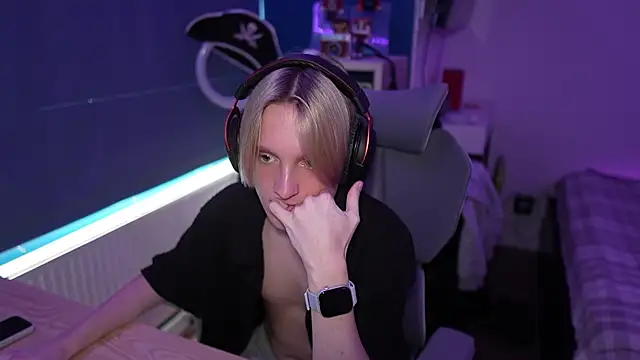 Serxyi online show from September 13, 2025, 8:36 am