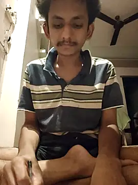 Snapshot of yung_cplz chatting on September 14, 2025, 9:14 pm yung cplz online show from September 14, 2025, 9:14 pm