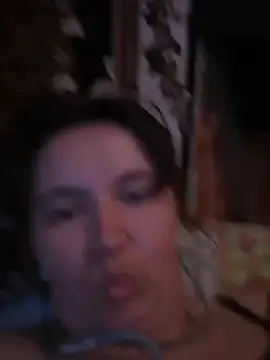 Snapshot of Romashka33011 chatting on November 12, 2025, 10:48 am Romashka33011 online show from November 12, 2025, 10:48 am