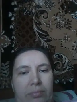 Snapshot of Romashka33011 chatting on February 23, 2026, 8:12 am Romashka33011 online show from February 23, 2026, 8:12 am