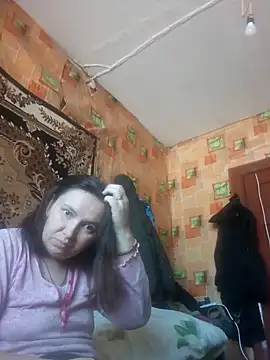 Snapshot of Romashka33011 chatting on March 3, 2026, 8:20 am Romashka33011 online show from March 3, 2026, 8:20 am