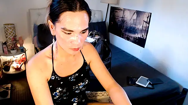 NinaDOM4CUM online show from May 15, 2026, 10:50 pm